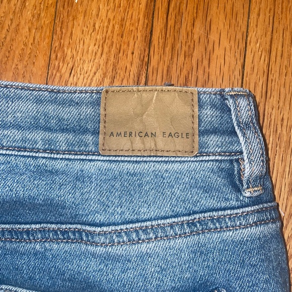 AMERICAN EAGLE MOM JEANS - Picture 2 of 5